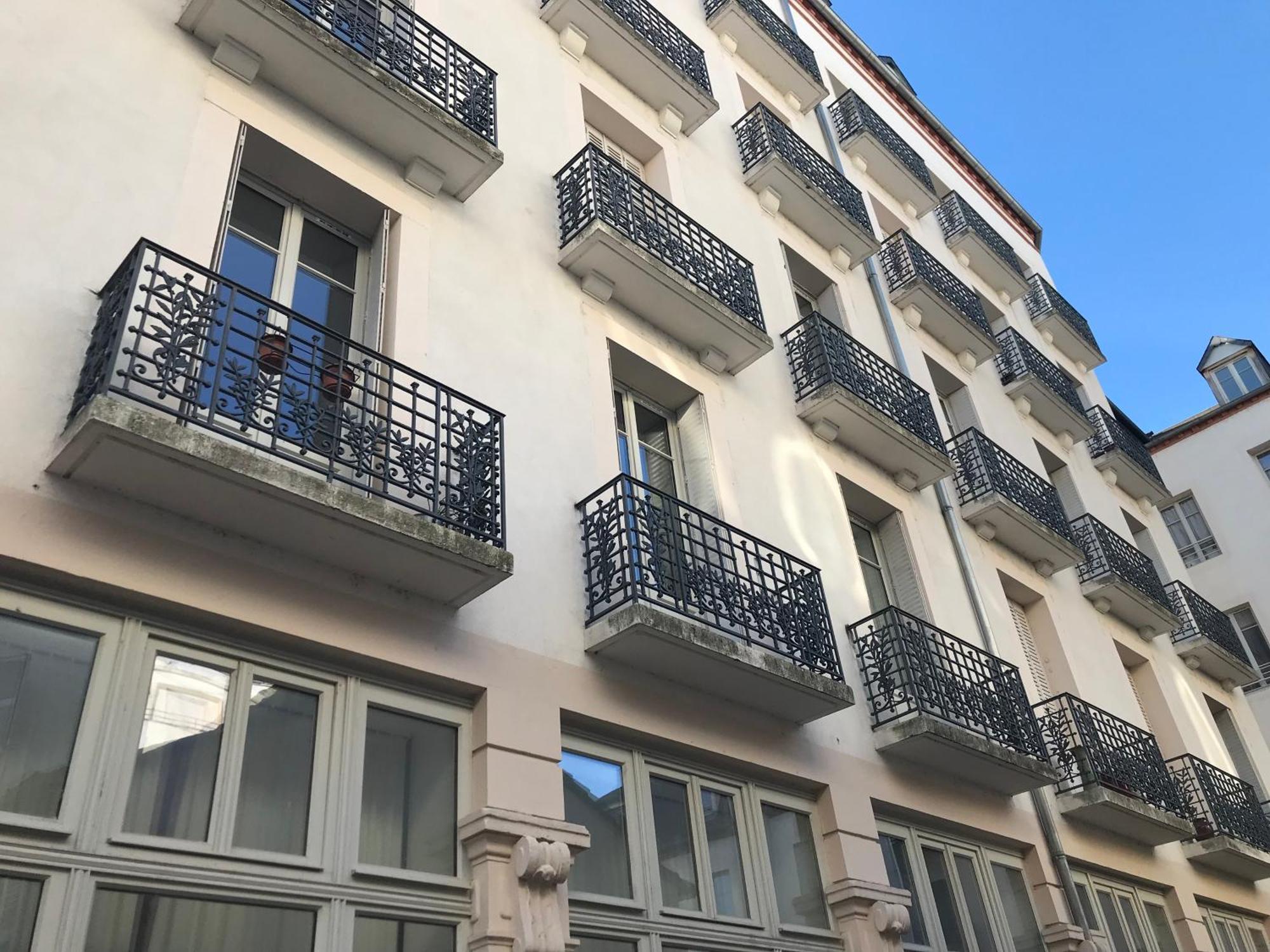 Le Clemenceau - Hyper Centre - Calme - Proche Thermes Daire Vichy Dış mekan fotoğraf